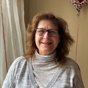 Meet your Posher, Sandi